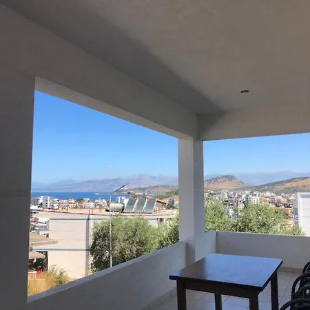 ゲストハウス Elite *